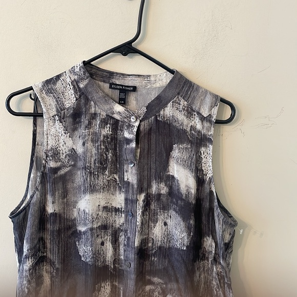 Eileen Fisher button down dress blouse - Picture 5 of 6